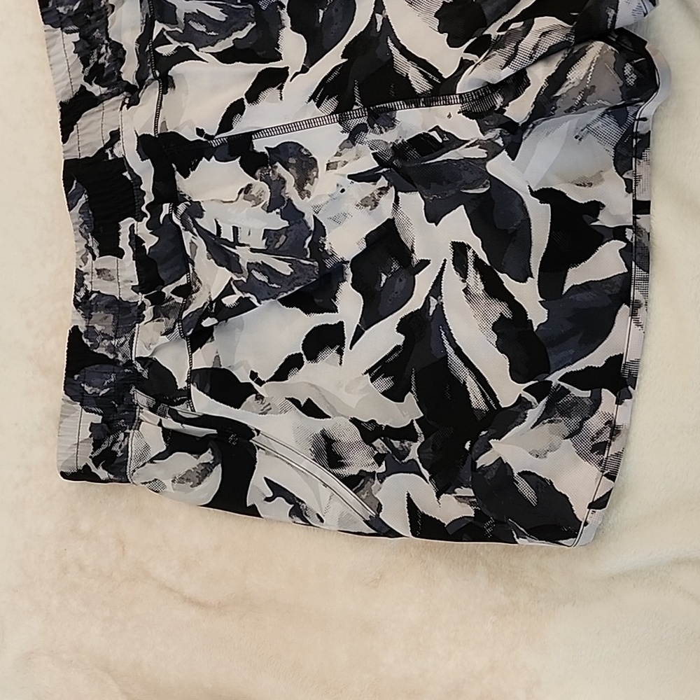 Avia Short Size: XXL - Picture 11 of 14
